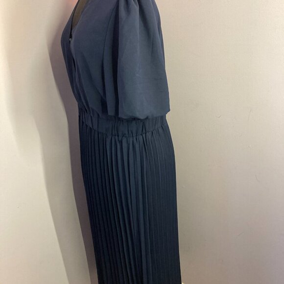 BTFBM Dress, NWT, Size XL - Picture 7 of 15